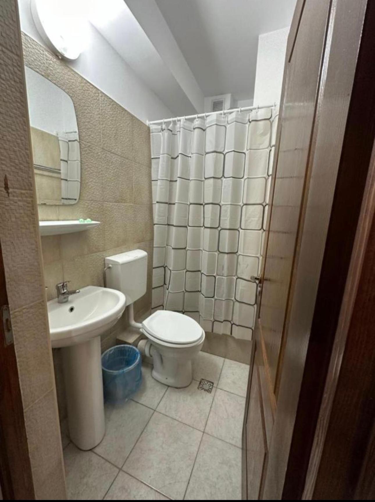 Cazare Arges Mall Pitesti Ngoại thất bức ảnh